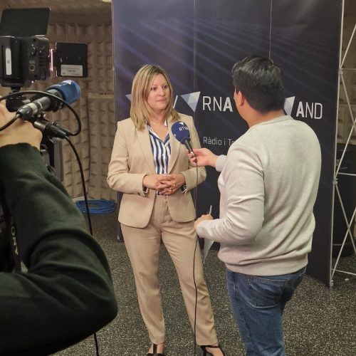 9c6ab7ef-0e86-411d-9df5-24ce6f136383 4